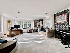 Photo 23- click for photo gallery